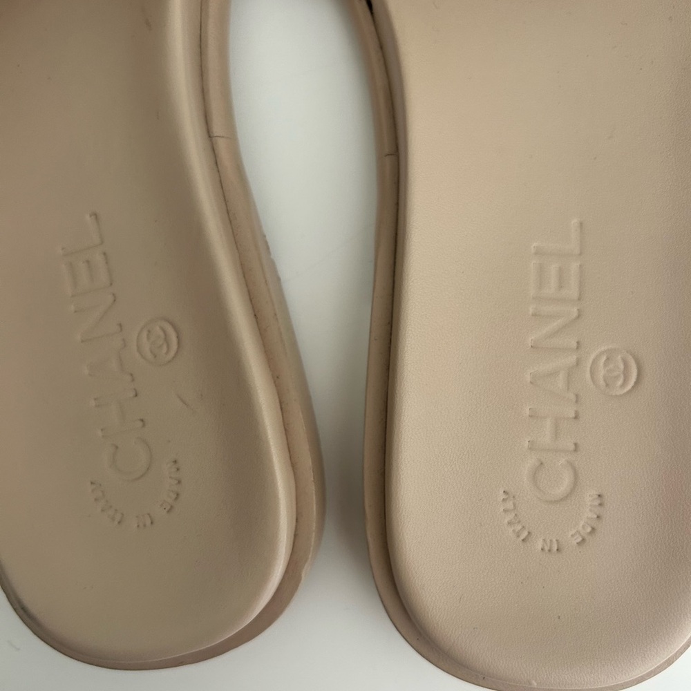 Chanel Beige Slide Sandals - Picture 4 of 16